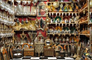 souvenir-shop-marrakesh-7589306